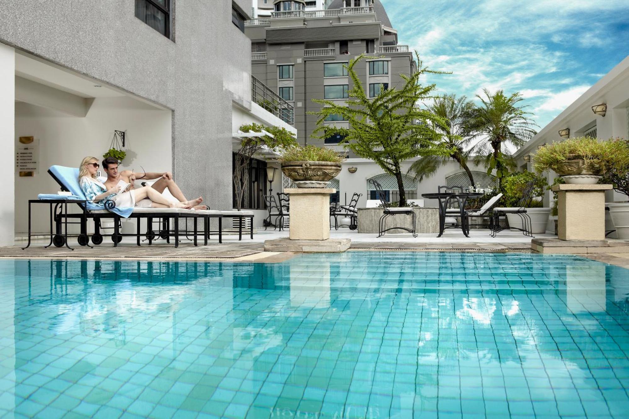 Cape House Langsuan Hotel Bangkok Esterno foto